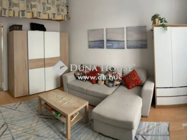 Eladó lakás Budapest VIII. kerület, Józsefváros 60 nm