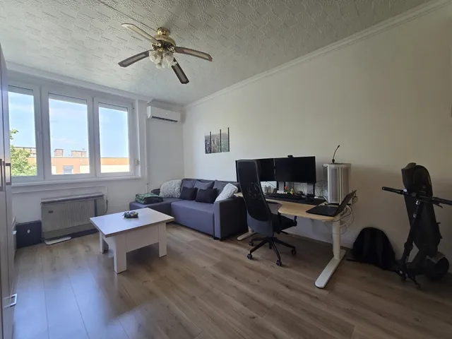 Eladó lakás Budapest X. kerület 49 nm