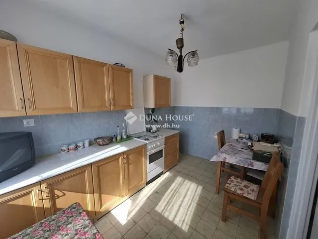 Eladó ház Budapest XVIII. kerület, Bélatelep 136 nm