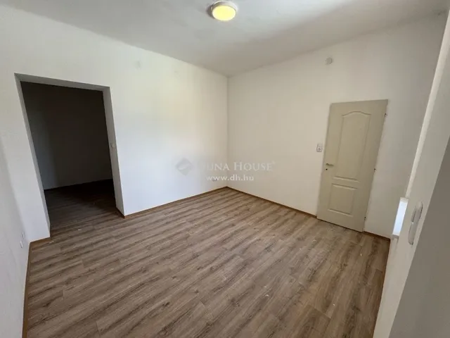 Eladó ház Budapest XX. kerület 201 nm