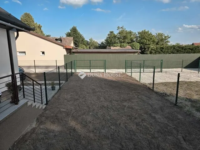 Eladó lakás Vecsés 85 nm