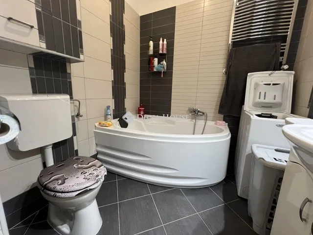 Eladó ház Budapest VIII. kerület 206 nm