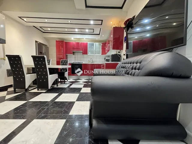 Eladó ház Budapest VIII. kerület 206 nm