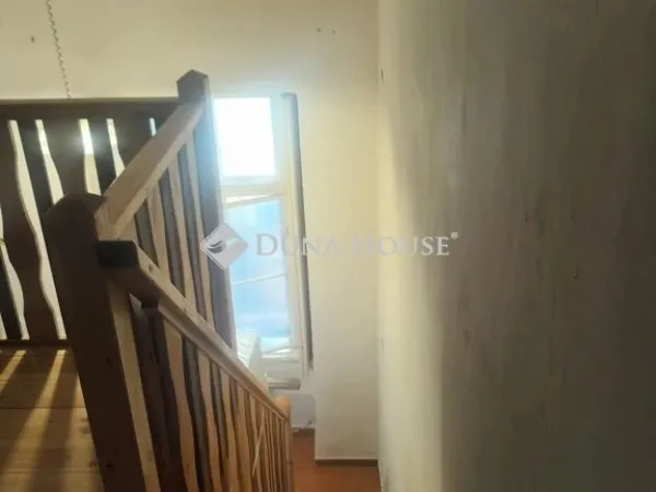 Eladó lakás Budapest I. kerület 55 nm