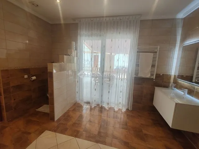 Eladó ház Budapest XV. kerület, Rákospalota 140 nm