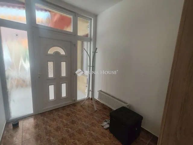 Eladó ház Budapest XV. kerület, Rákospalota 140 nm