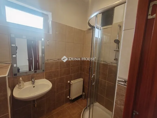 Eladó ház Budapest XV. kerület, Rákospalota 140 nm