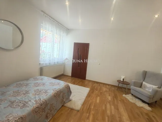 Eladó ház Budapest XV. kerület, Rákospalota 140 nm