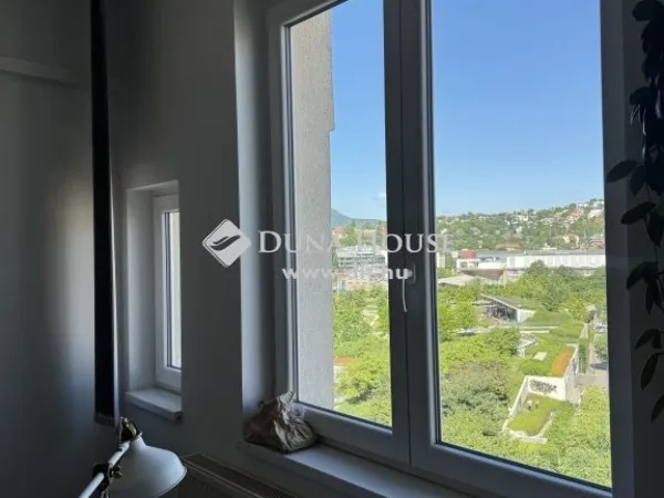 Eladó lakás Budapest II. kerület, Országút 246 nm
