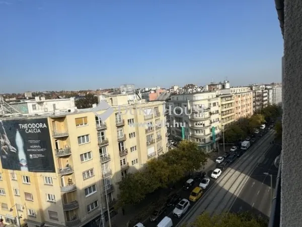 Eladó lakás Budapest II. kerület, Országút 246 nm