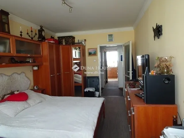 Eladó lakás Budapest XI. kerület 65 nm