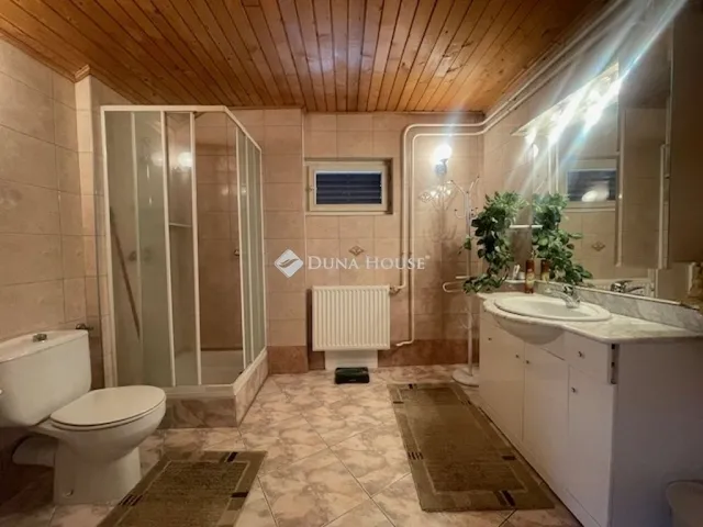 Eladó ház Budapest IV. kerület 200 nm