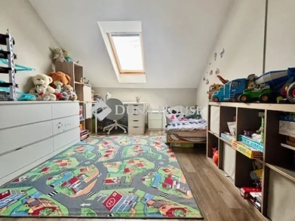 Eladó lakás Budapest XVIII. kerület, Alacskai úti lakótelep 74 nm