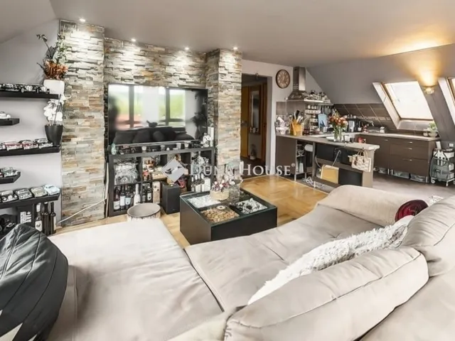 Eladó ház Fót 286 nm