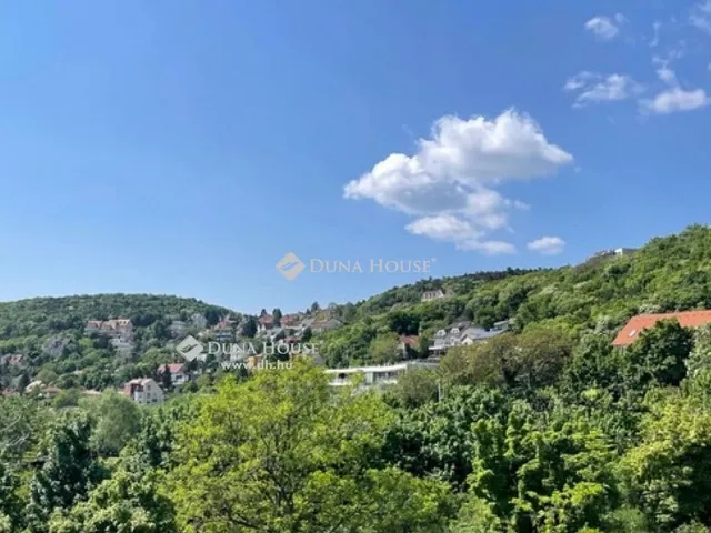 Eladó lakás Budapest III. kerület 59 nm