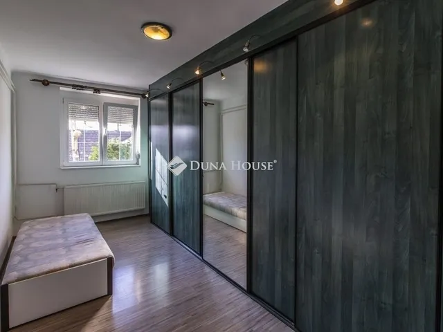 Eladó lakás Budapest X. kerület 74 nm