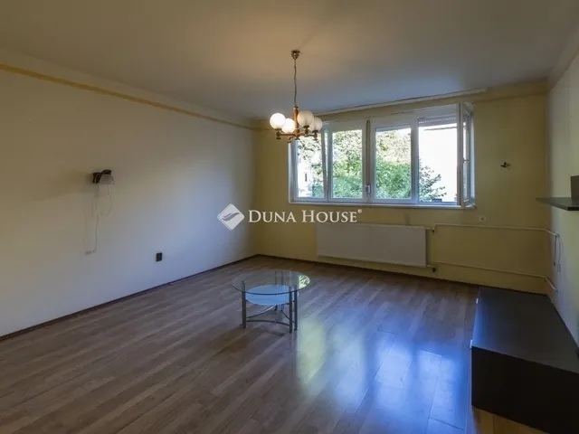 Eladó lakás Budapest X. kerület 74 nm