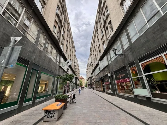 Eladó lakás Budapest V. kerület, Belváros 90 nm