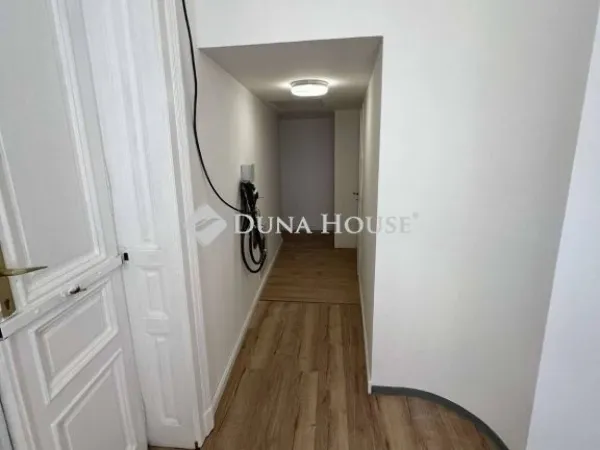 Eladó lakás Budapest IX. kerület, Belső Ferencváros 16 nm