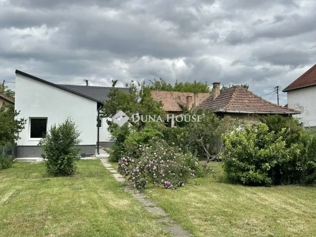 Eladó ház Budapest XVIII. kerület 102 nm