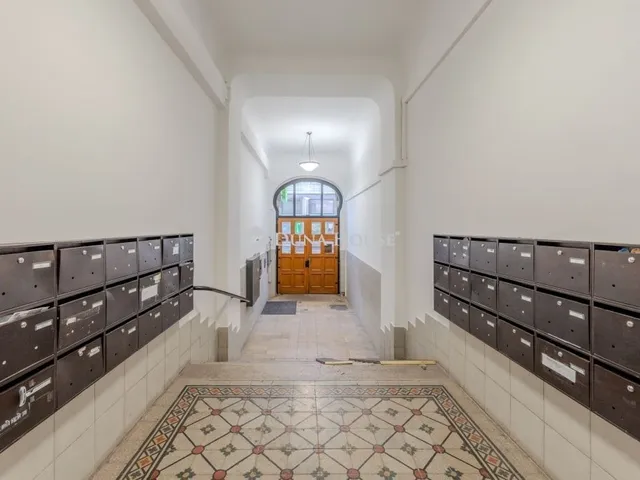 Eladó lakás Budapest II. kerület 148 nm