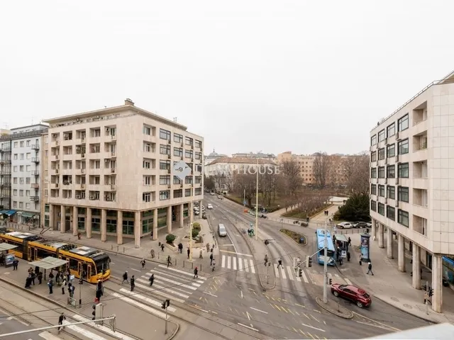 Eladó lakás Budapest II. kerület 148 nm