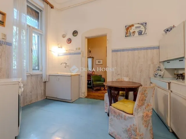 Eladó lakás Budapest II. kerület 148 nm