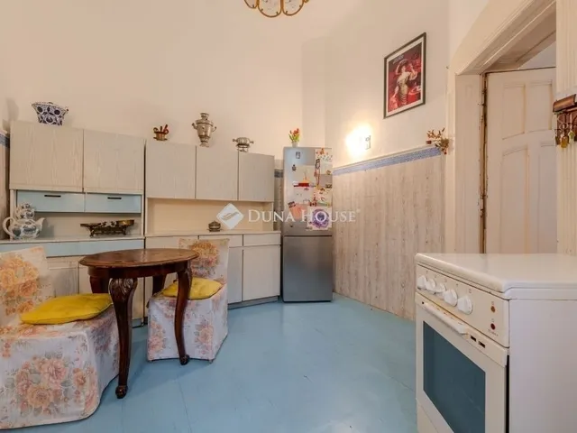 Eladó lakás Budapest II. kerület 148 nm