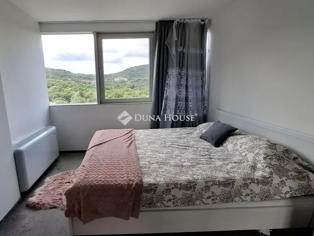 Eladó lakás Budapest II. kerület 55 nm