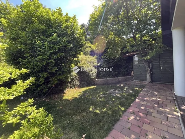 Eladó ház Budapest II. kerület, Remetekertváros 237 nm