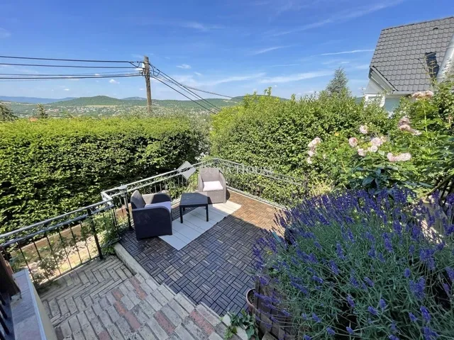 Eladó ház Budapest II. kerület, Remetekertváros 237 nm