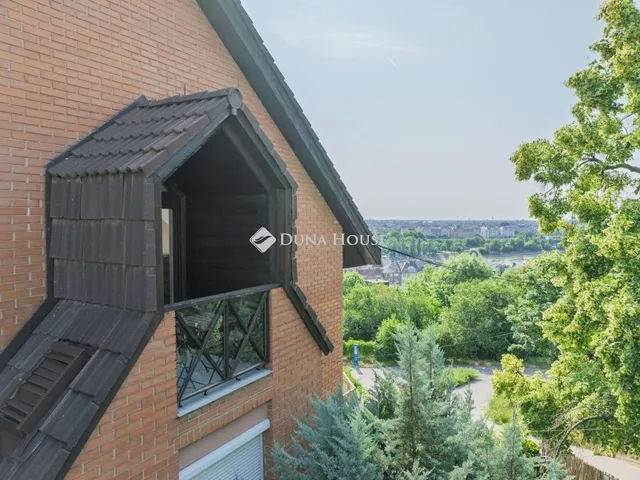 Eladó lakás Budapest II. kerület 80 nm