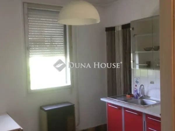 Eladó lakás Budapest II. kerület, Zöldmál 60 nm