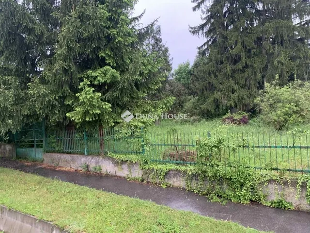Eladó telek Budapest II. kerület, Széphalom 666 nm