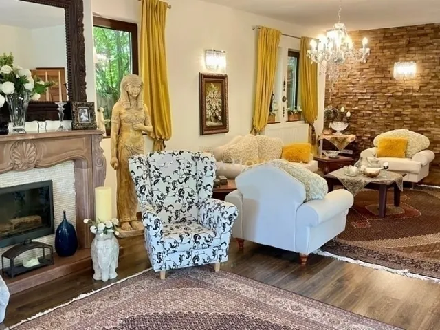 Eladó ház Budapest II. kerület, Széphalom 367 nm