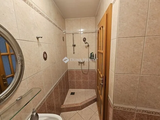 Eladó lakás Budapest II. kerület 66 nm