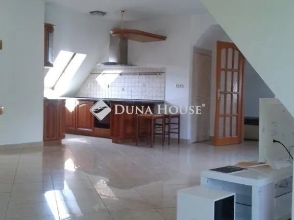 Eladó lakás Budapest II. kerület 66 nm