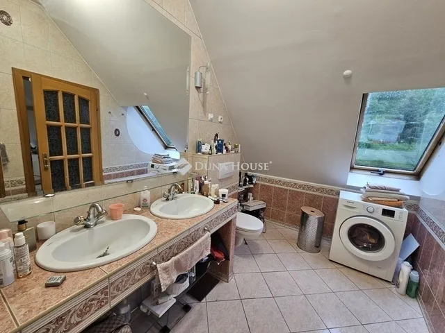 Eladó lakás Budapest II. kerület 66 nm