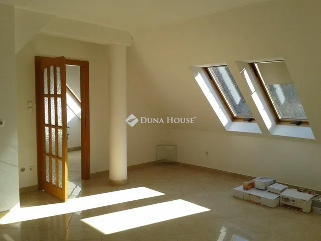 Eladó lakás Budapest II. kerület 66 nm