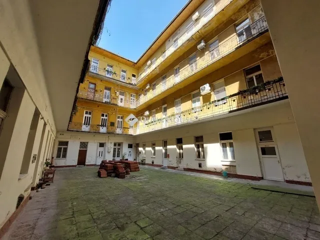 Eladó lakás Budapest XI. kerület 97 nm