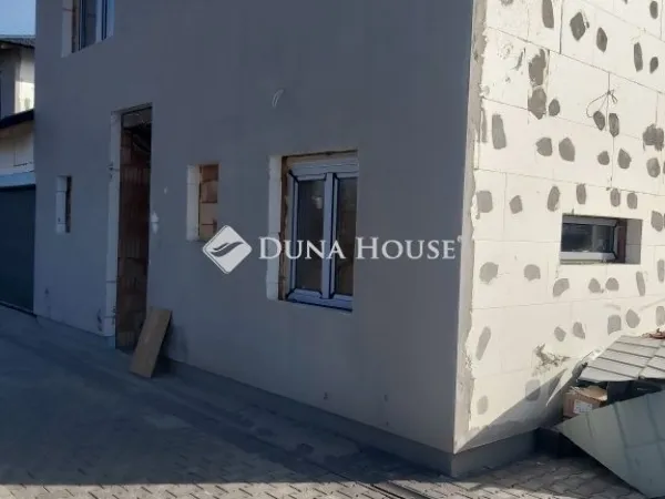 Eladó ház Vecsés 147 nm