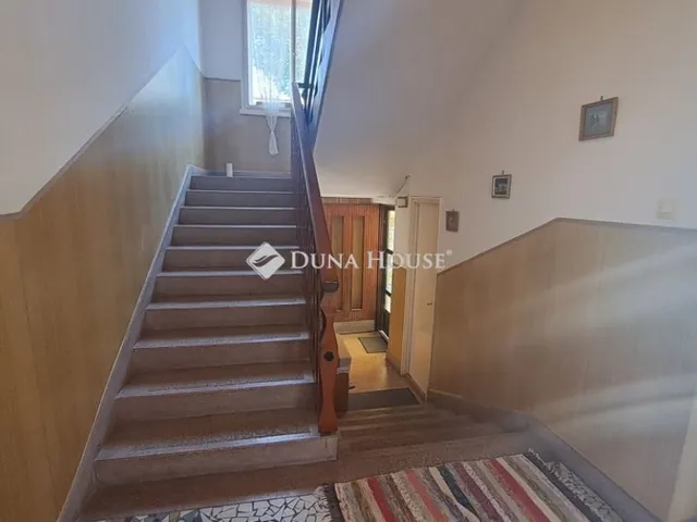 Eladó ház Vecsés 190 nm