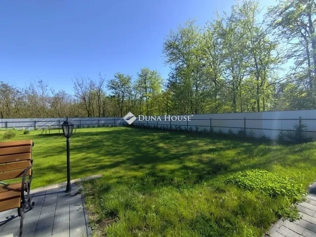 Eladó lakás Ócsa 78 nm