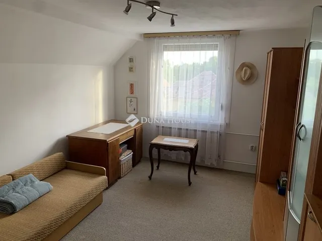 Eladó ház Ócsa 197 nm