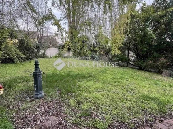 Eladó ház Budapest XIX. kerület, Óváros 340 nm