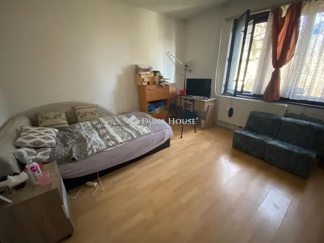 Eladó ház Budaörs 270 nm