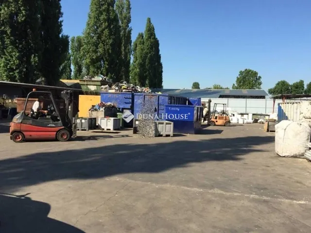 Eladó kereskedelmi és ipari ingatlan Budapest IX. kerület 2000 nm