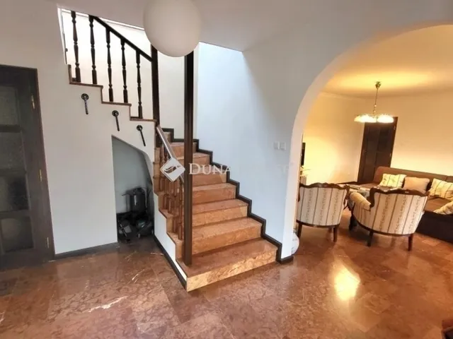 Eladó ház Budapest III. kerület 189 nm