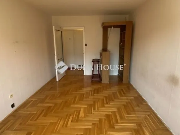Eladó lakás Budapest III. kerület 69 nm