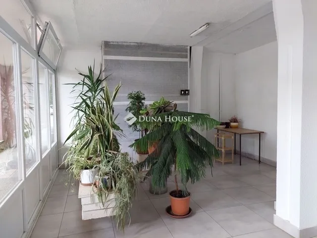 Eladó lakás Budapest XVIII. kerület, Havanna lakótelep 72 nm